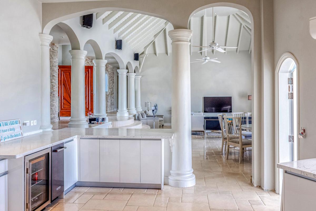 Villa rental Saint Martin - Kitchen